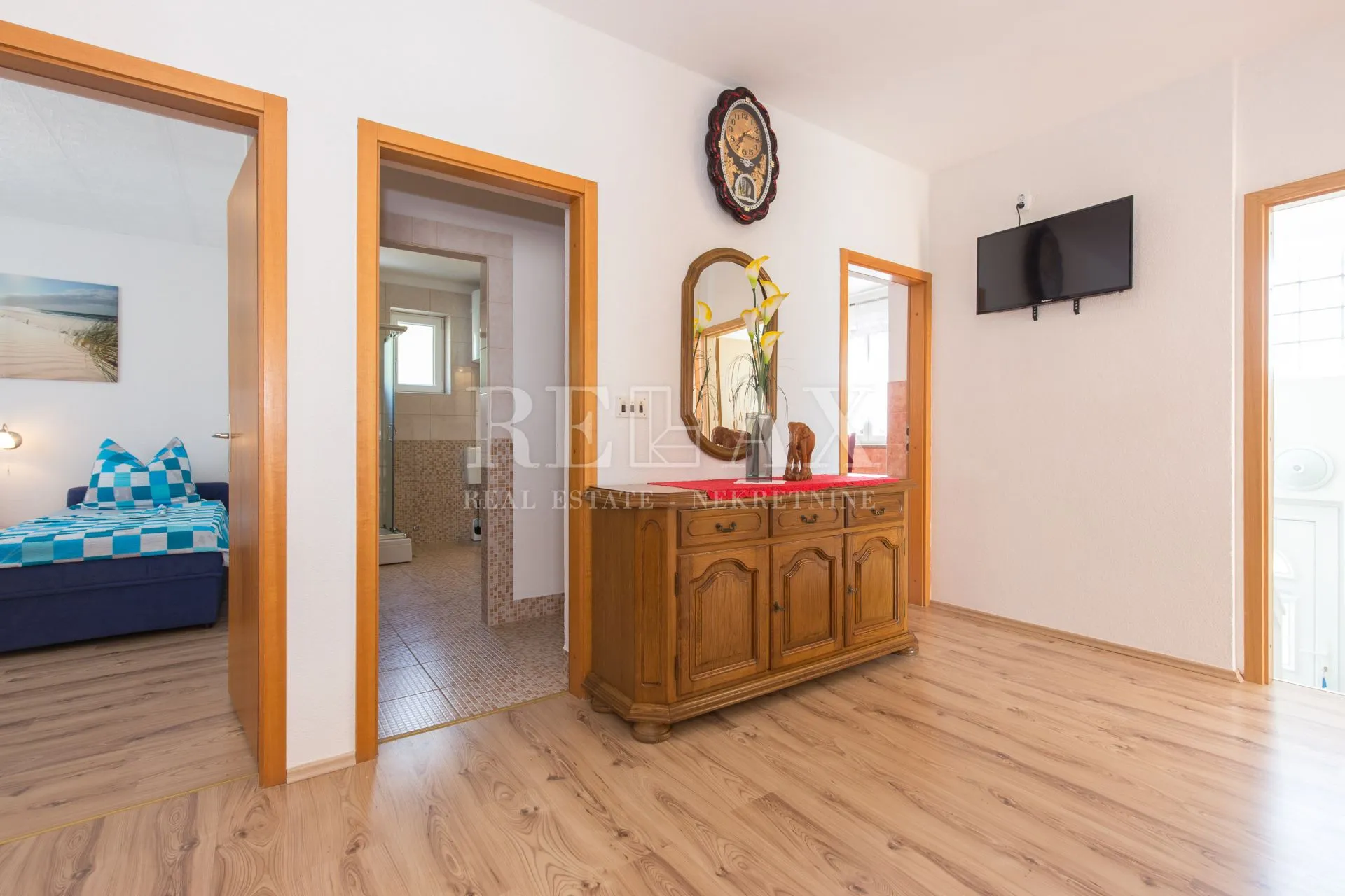 crikvenica - kuća sa 6 stanova, bazen - slika 33