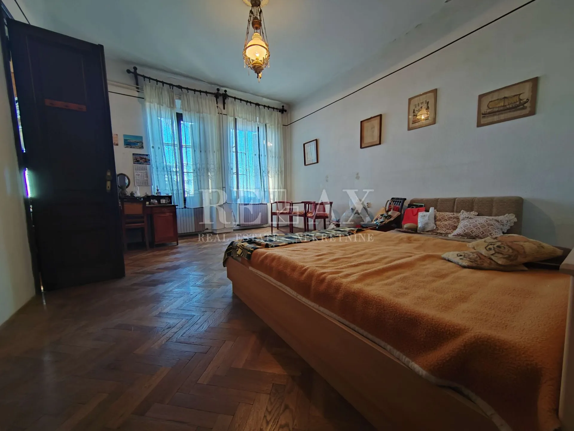 rijeka, bulevard -gospodski stan - slika 9