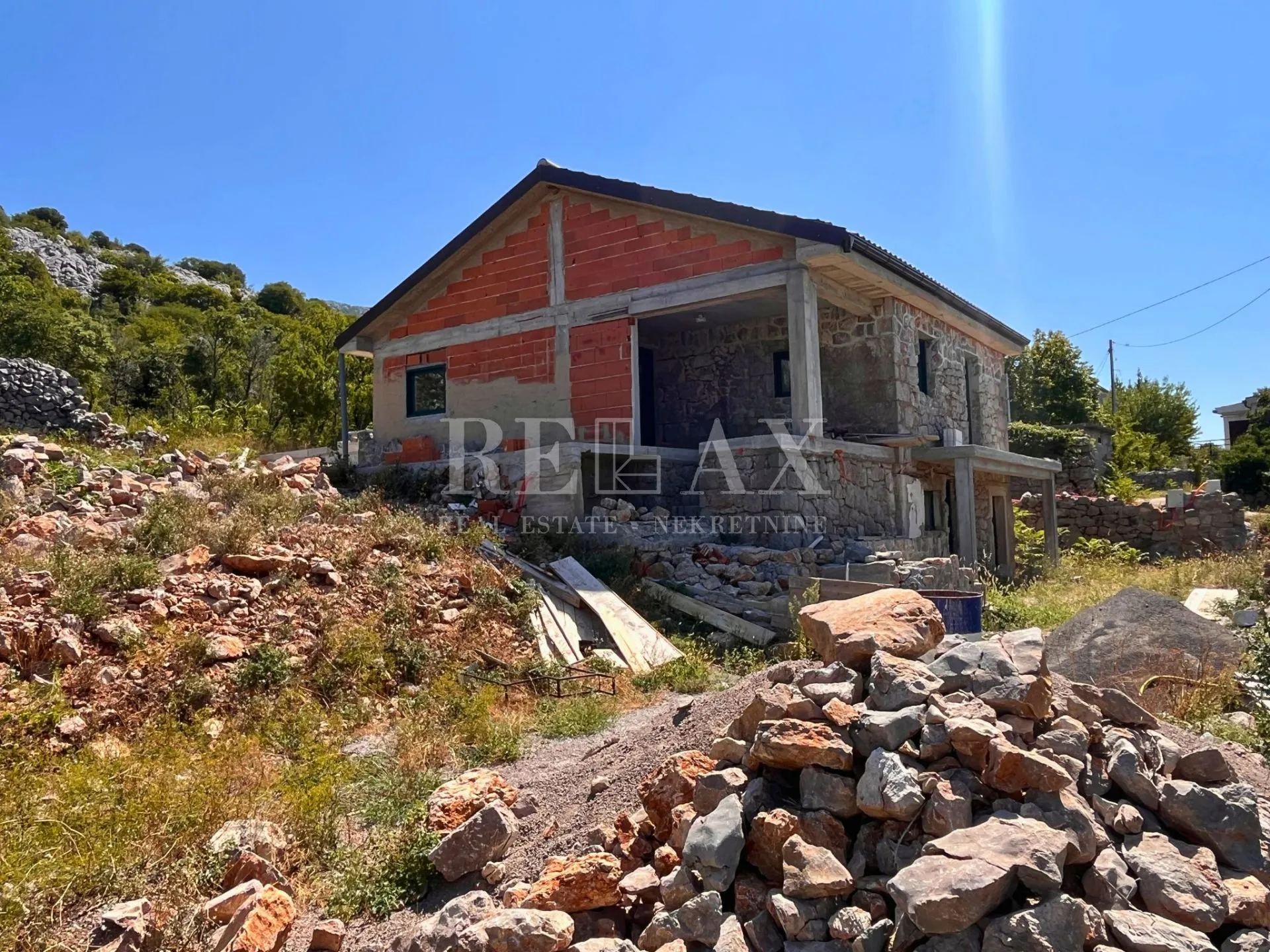 jablanac - kamena kuća s pogledom na more - slika 17