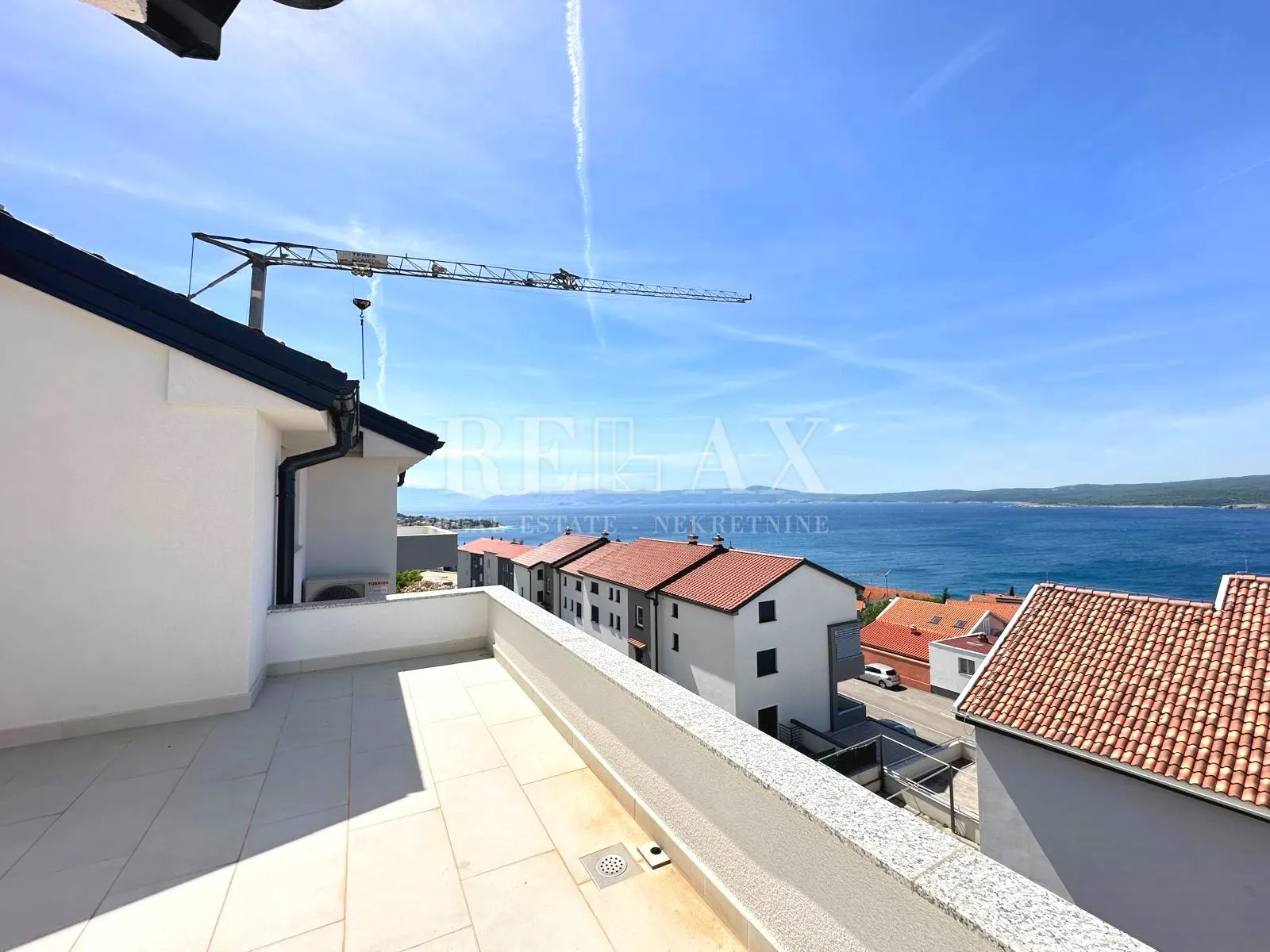 crikvenica - novogradnja s pogledom na more - slika 6