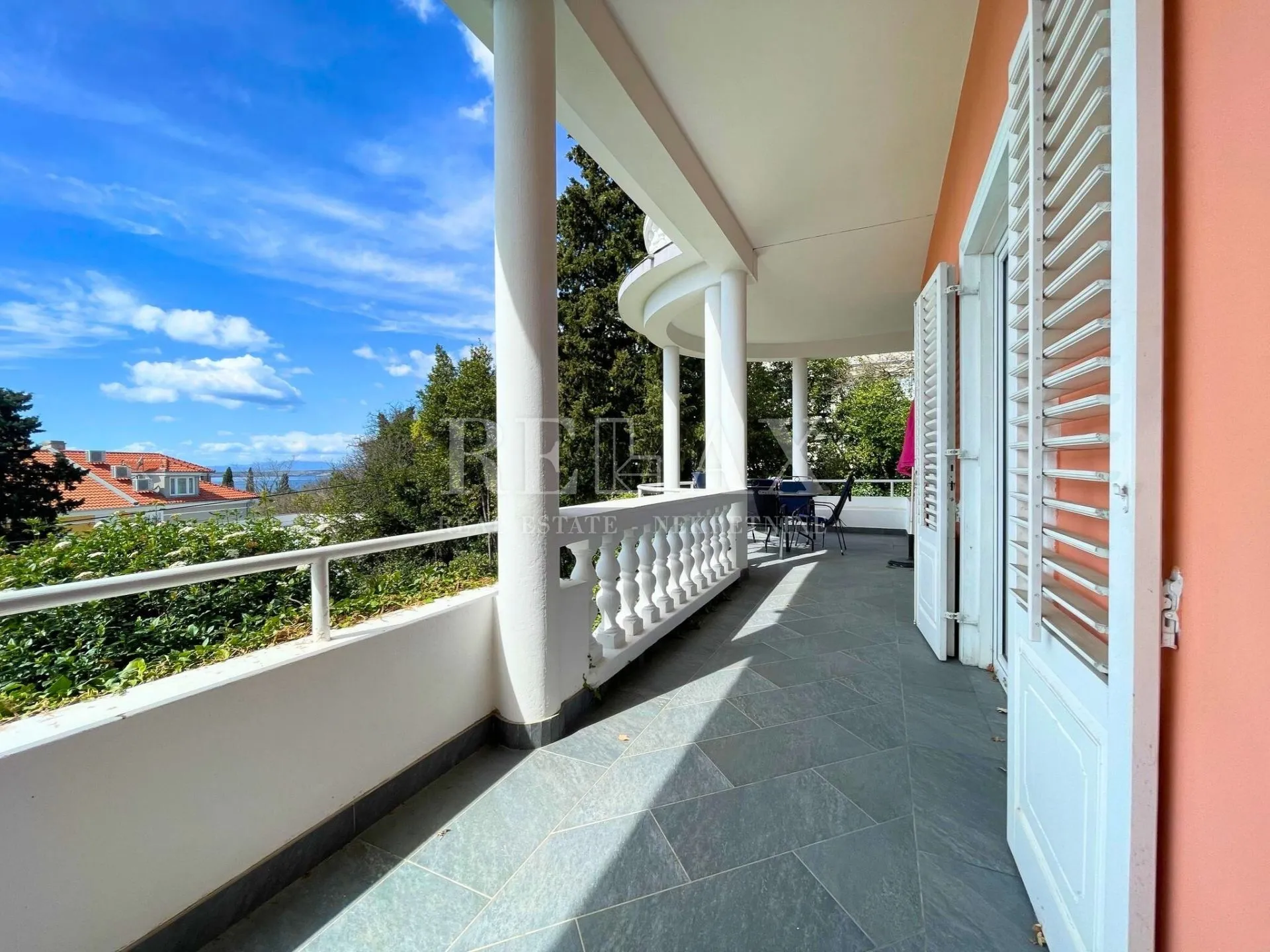 crikvenica - mediteranska vila s vrtom i gostinjskom kućom - slika 22