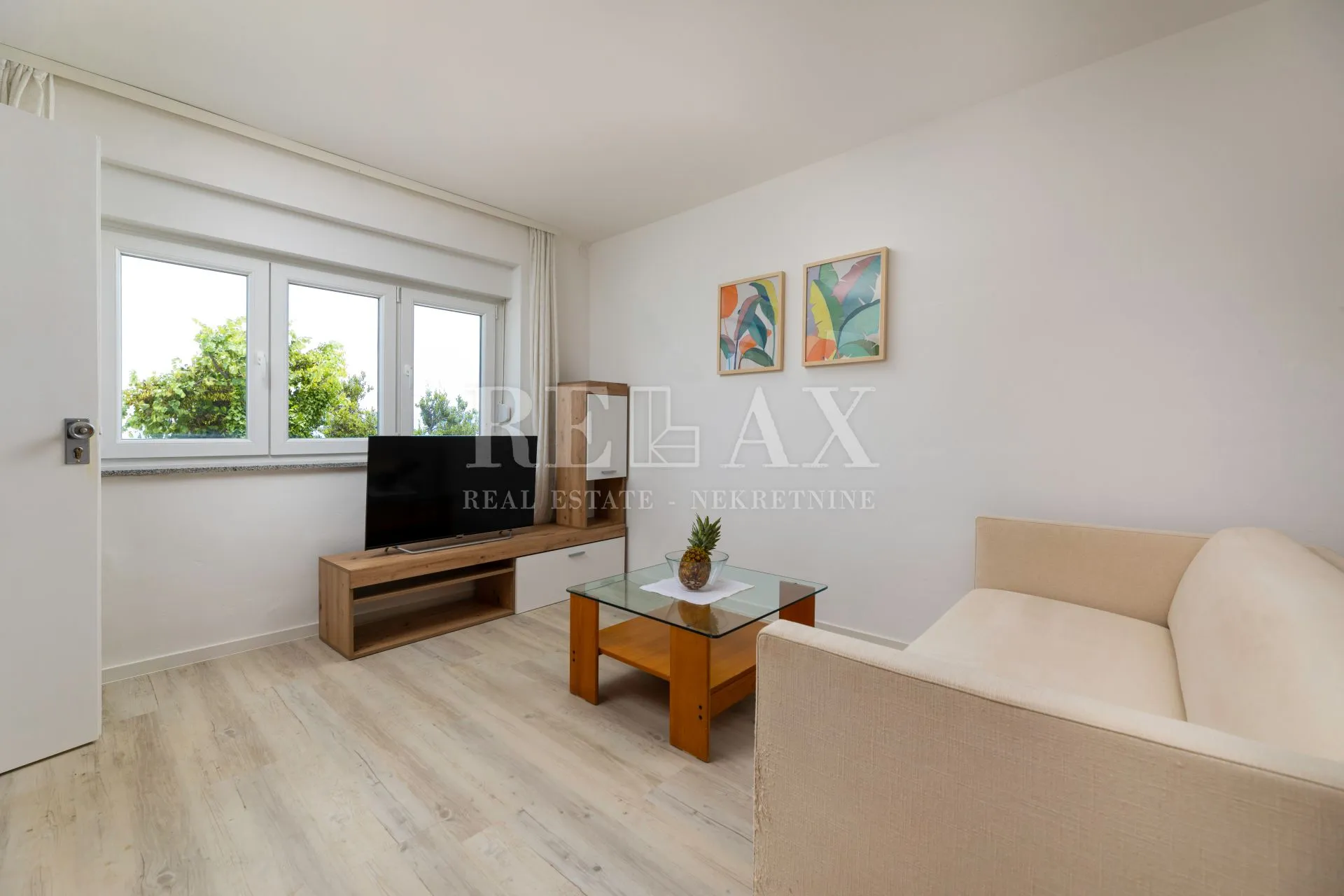 povile - vila s bazenom, nadomak mora - slika 20