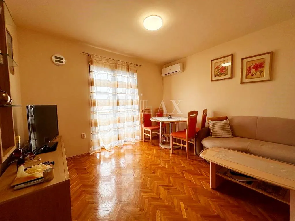 crikvenica - stan sa okućnicom, pogled na more - slika 5