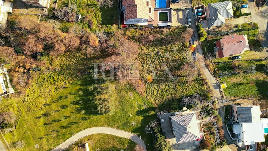 bribir - građevinsko zemljište s odličnim pristupom - slika 3