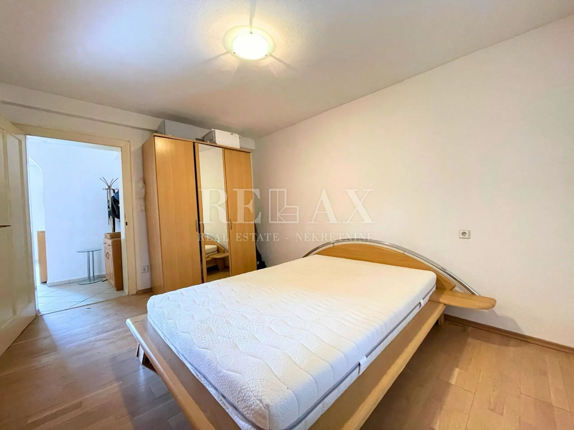 crikvenica - mediteranska vila s vrtom i gostinjskom kućom - slika 24