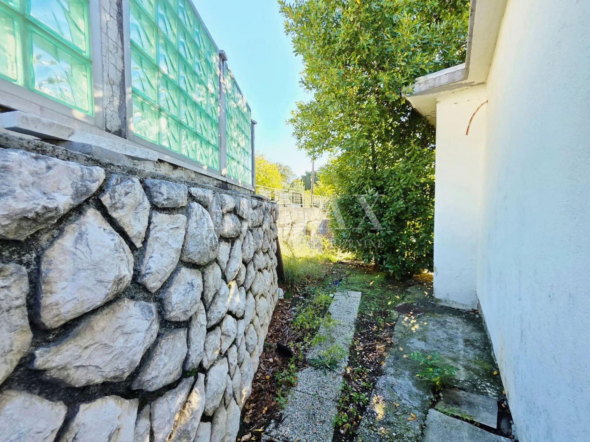 crikvenica - dvije kuće, garaža - slika 14