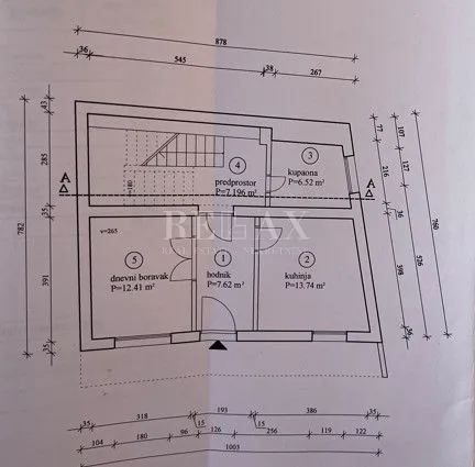 novi vinodolski - kuća s 3 stambene jedinice - slika 25
