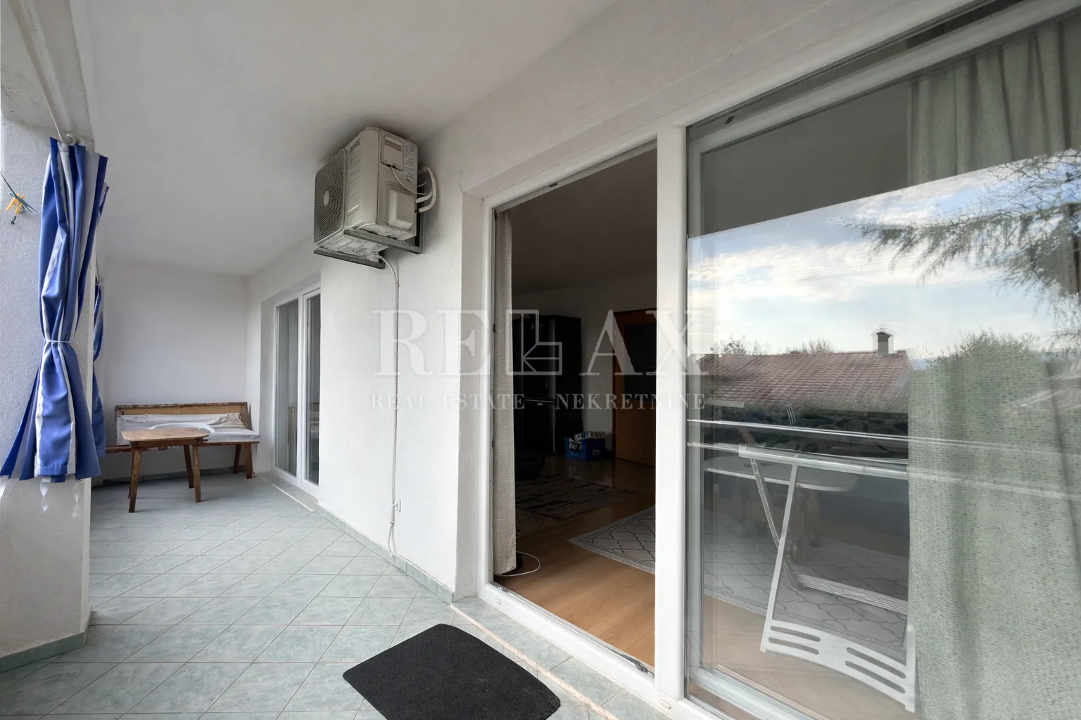 novi vinodolski - apartmanska kuća u drugom redu do mora - slika 8
