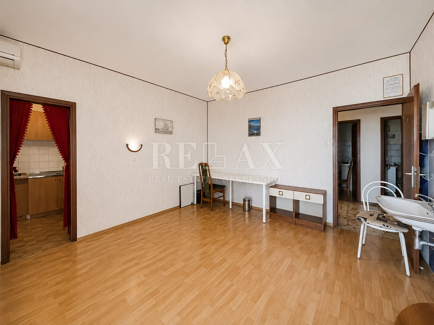crikvenica - apartmanska kuća na odličnoj lokaciji - slika 4