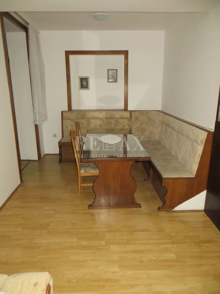 crikvenica - restoran sa lijepom terasom - slika 20