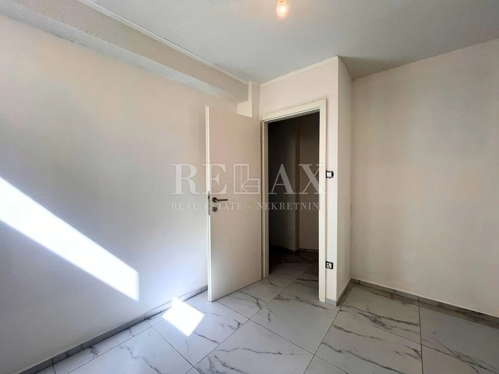 novi vinodolski - novogradnja sa 3 apartmana - slika 13
