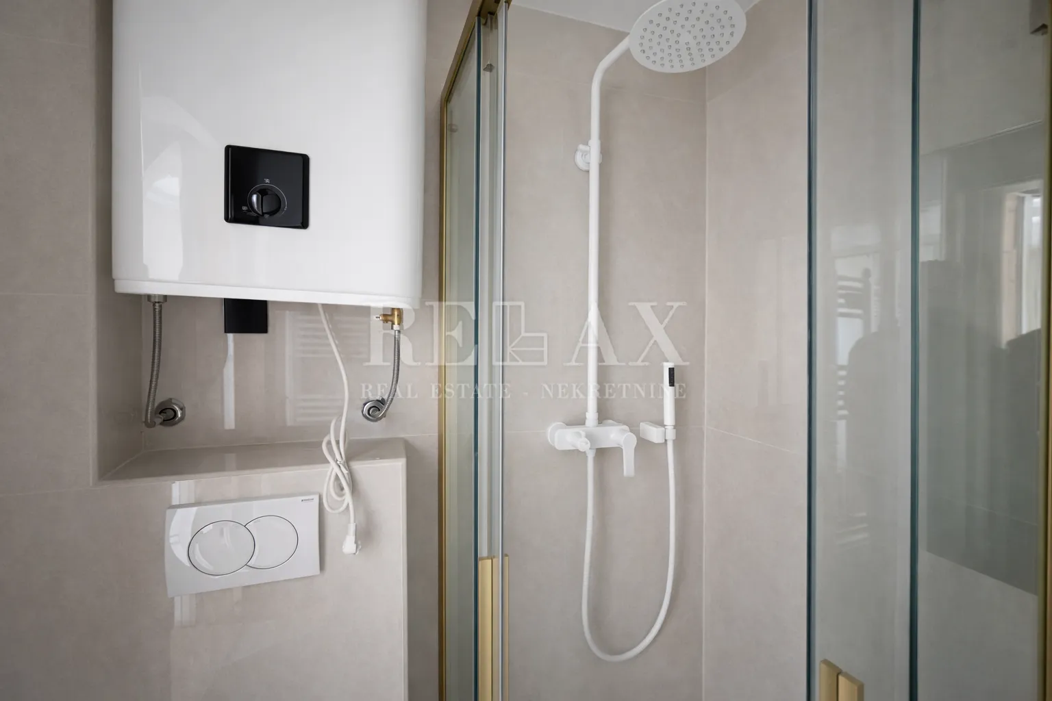 crikvenica - apartman u centru grada - slika 7