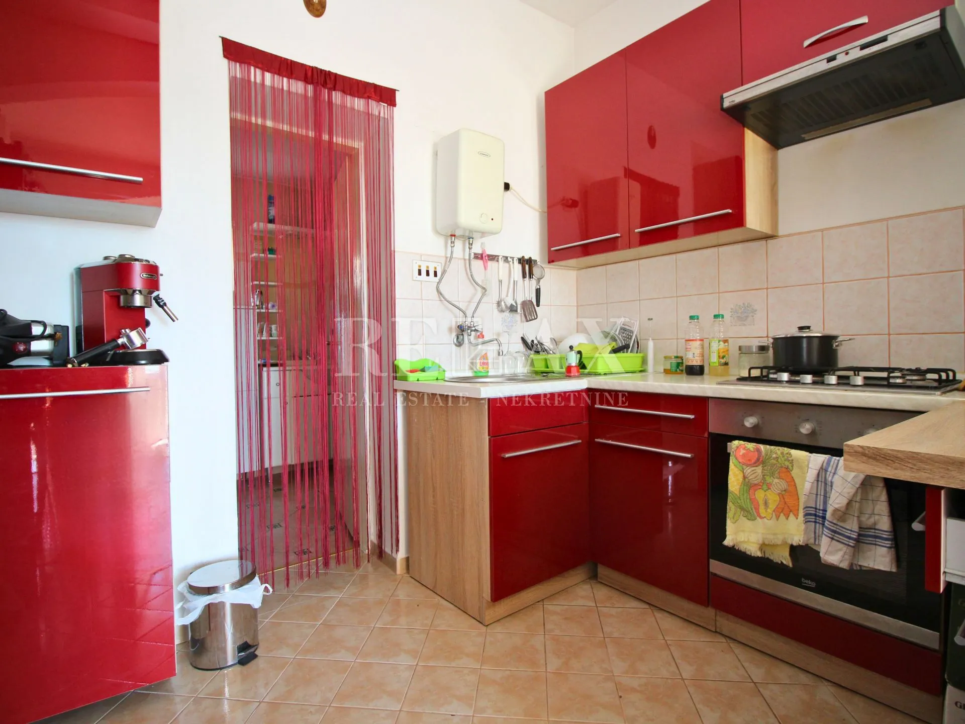 jadranovo - samostojeća kuća s 3 apartmana - slika 33