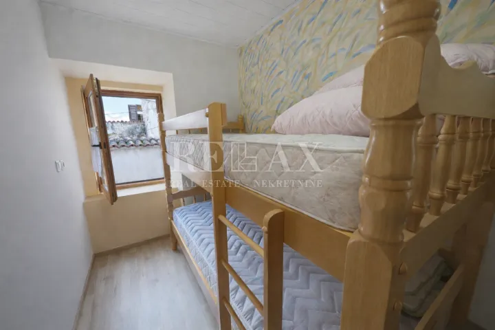 jablanac - kuća u starom gradu 30 m od mora - slika 18