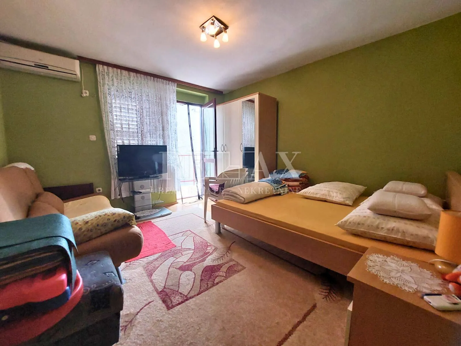 novi vinodolski - kuća u centru grada - slika 4