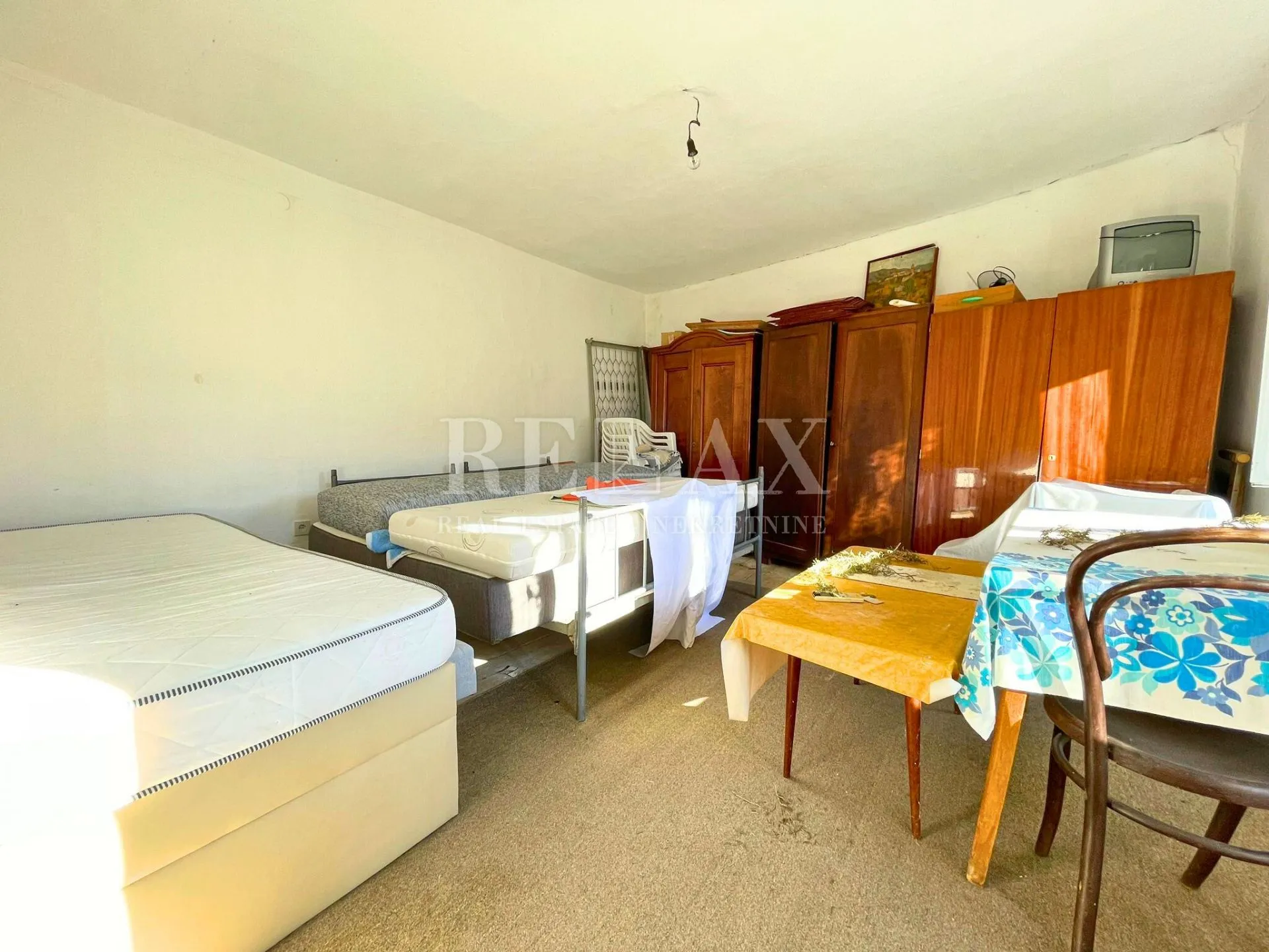 bribir - kamena kuća za renovaciju - slika 11