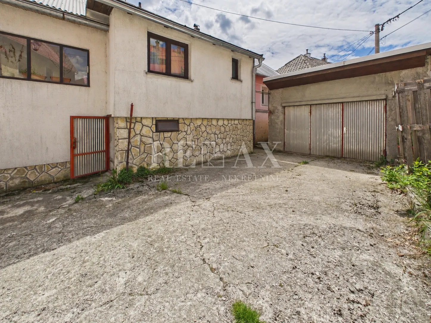fužine, centar - kuća s dva stana i garažom - slika 20