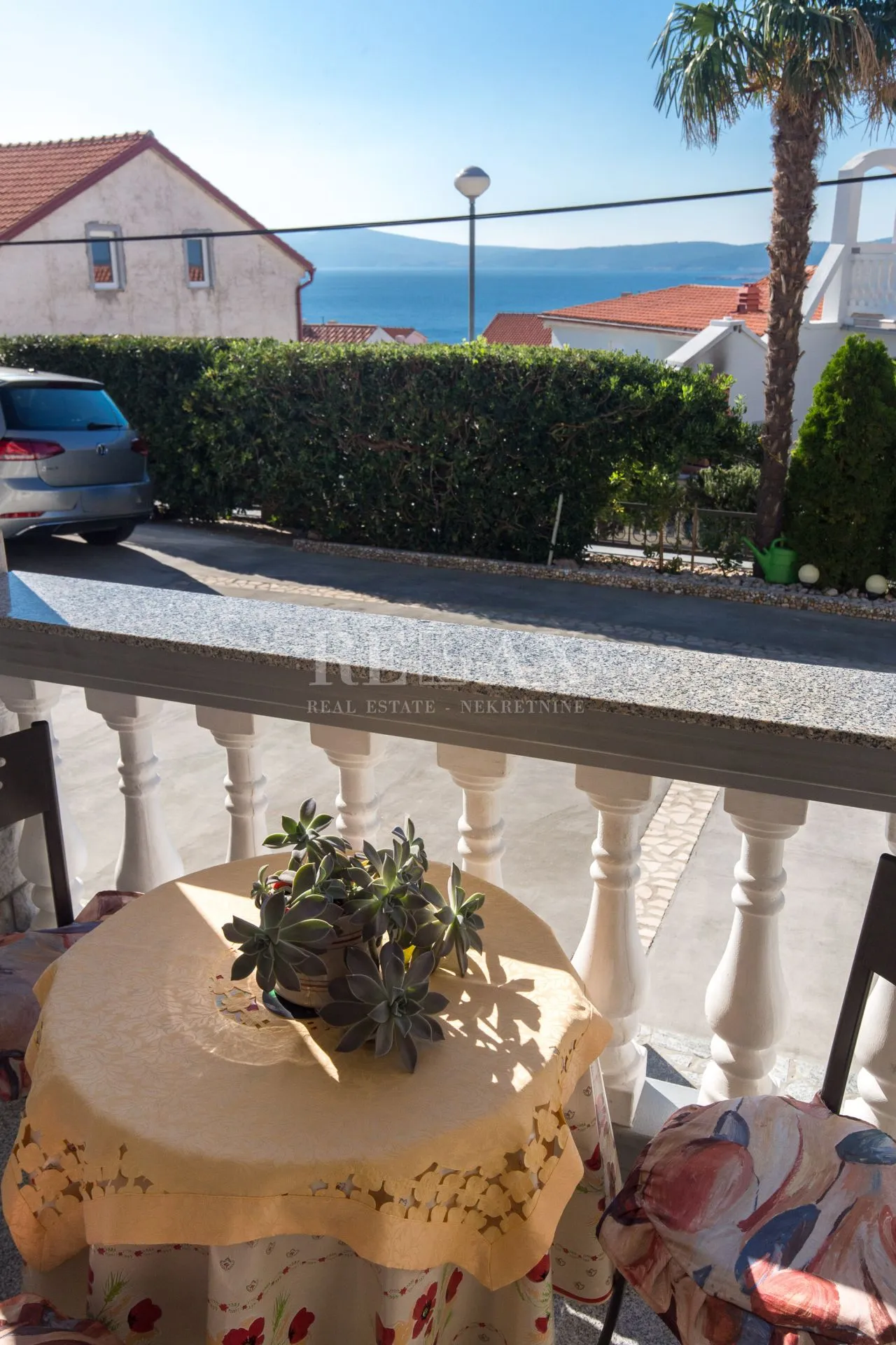 crikvenica - kuća sa 6 stanova, bazen - slika 77