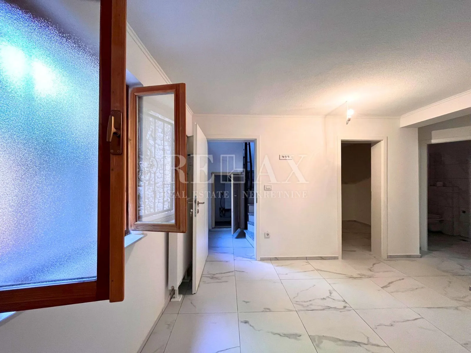 novi vinodolski - novogradnja sa 3 apartmana - slika 9