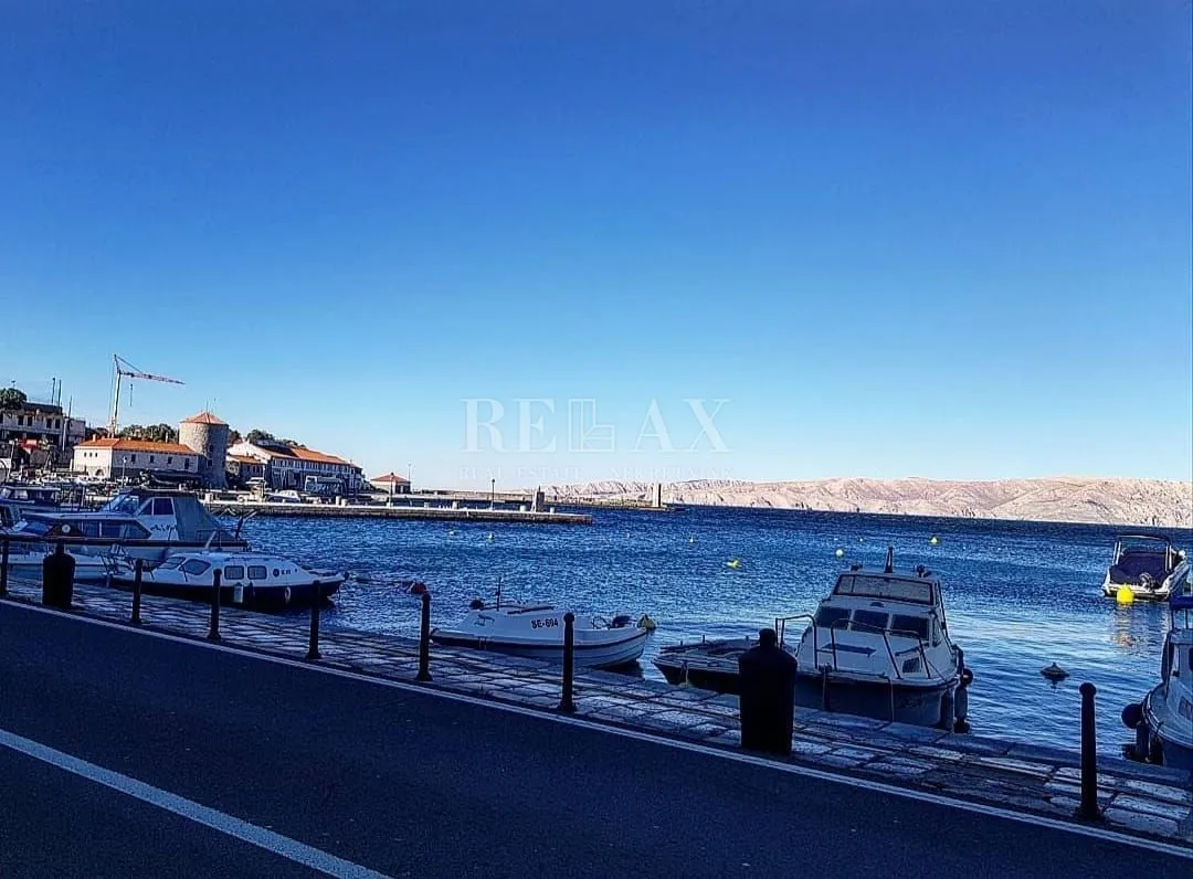SENJ - Poslovni prostor u centru grada
