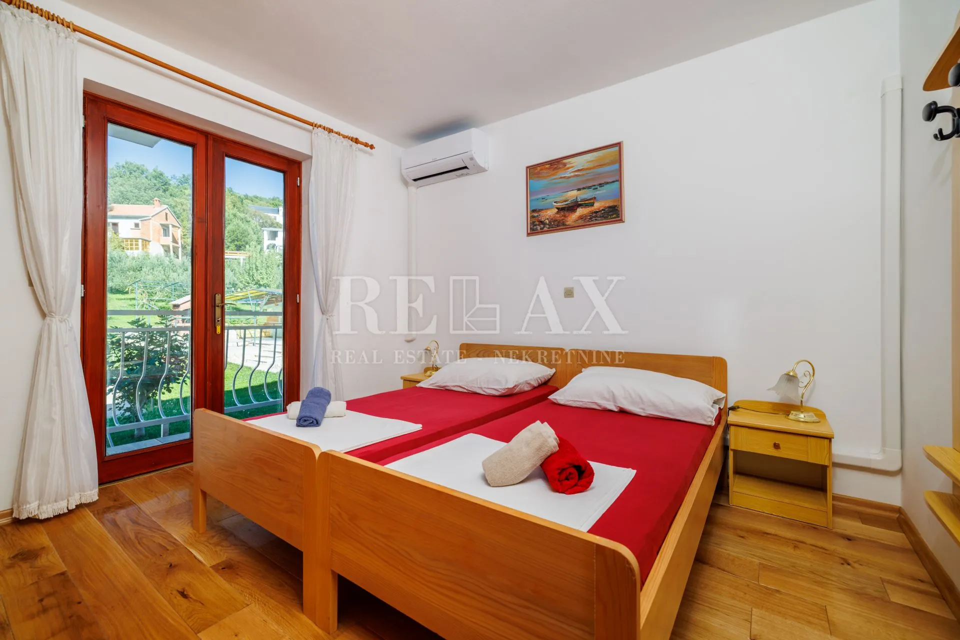crikvenica - prostrano imanje s bazenom - slika 49