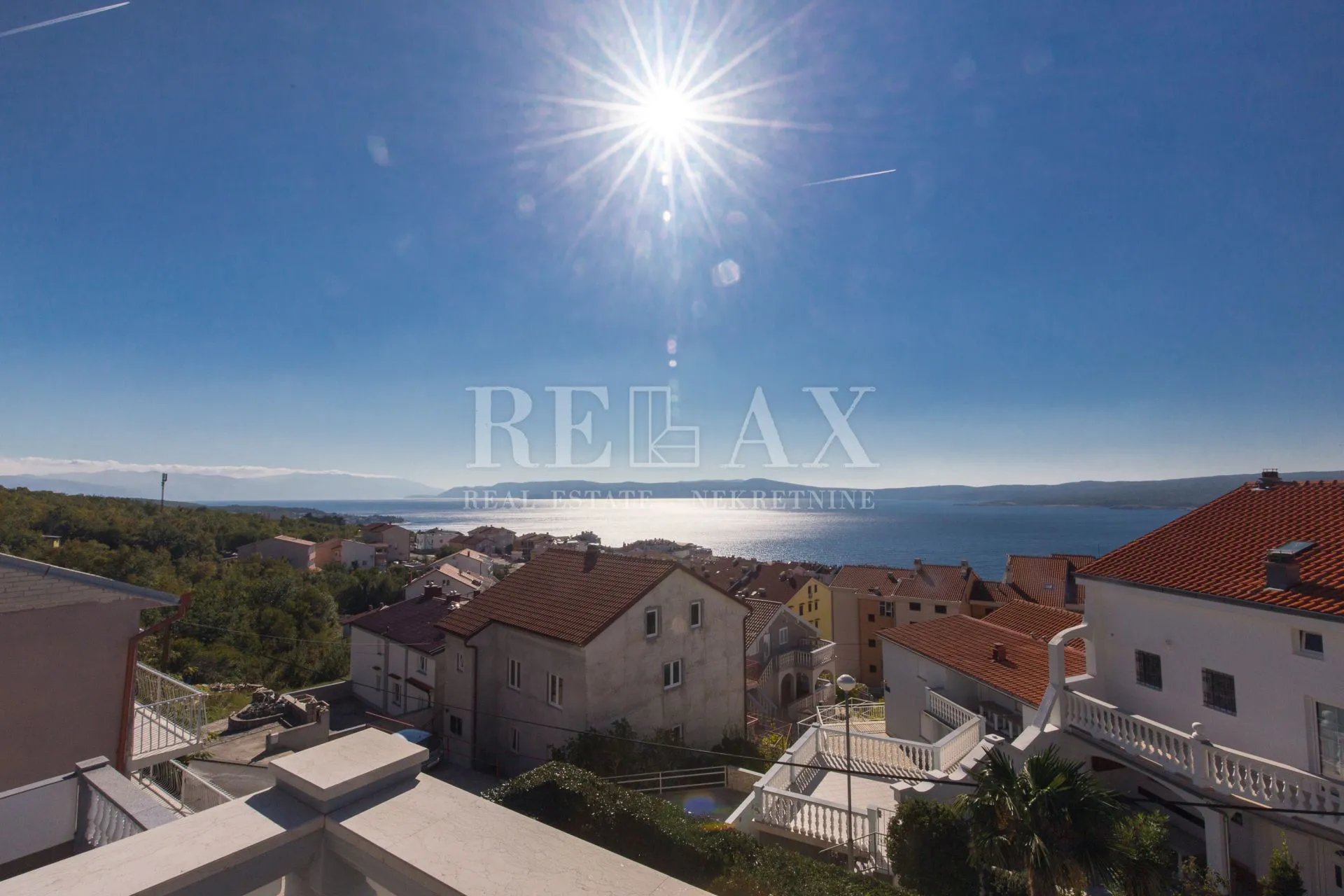 crikvenica - kuća sa 6 stanova, bazen - slika 36