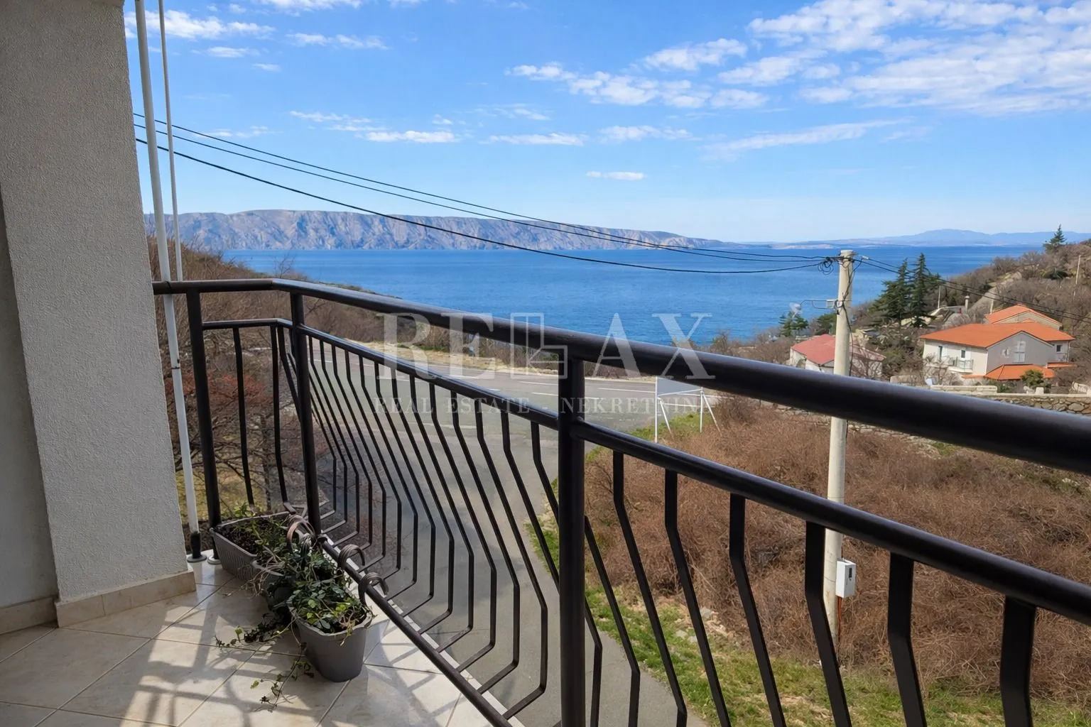 senj, bunica - stan s garažom i terasom u blizini mora - slika 16