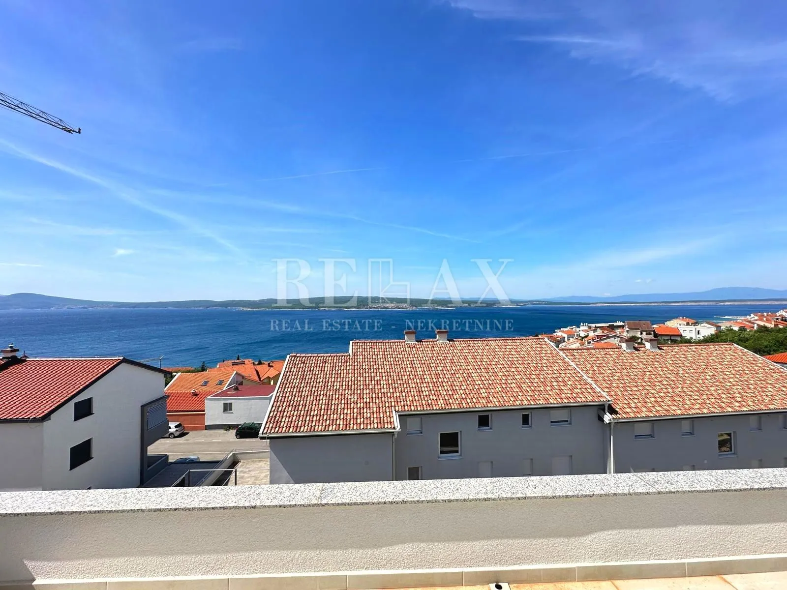 crikvenica - novogradnja s pogledom na more - slika 1