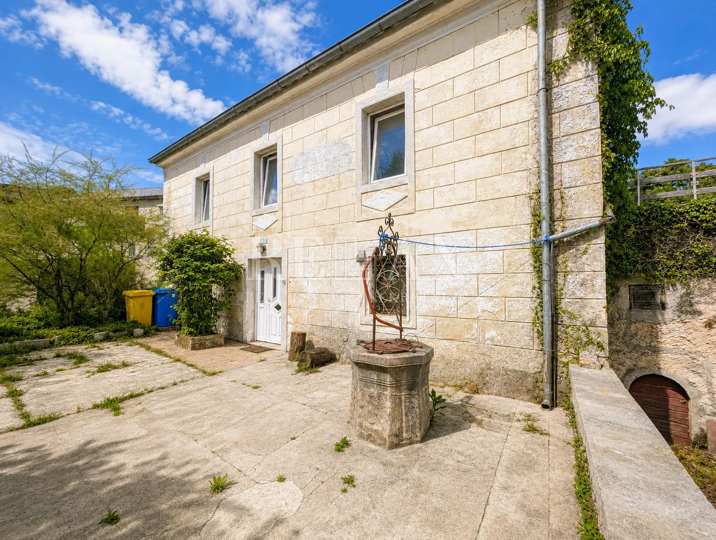 hreljin - samostojeća kamena kuća - slika 2