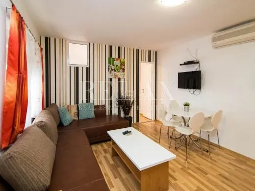 crikvenica,dramalj - kuća sa 7 apartmana - slika 29