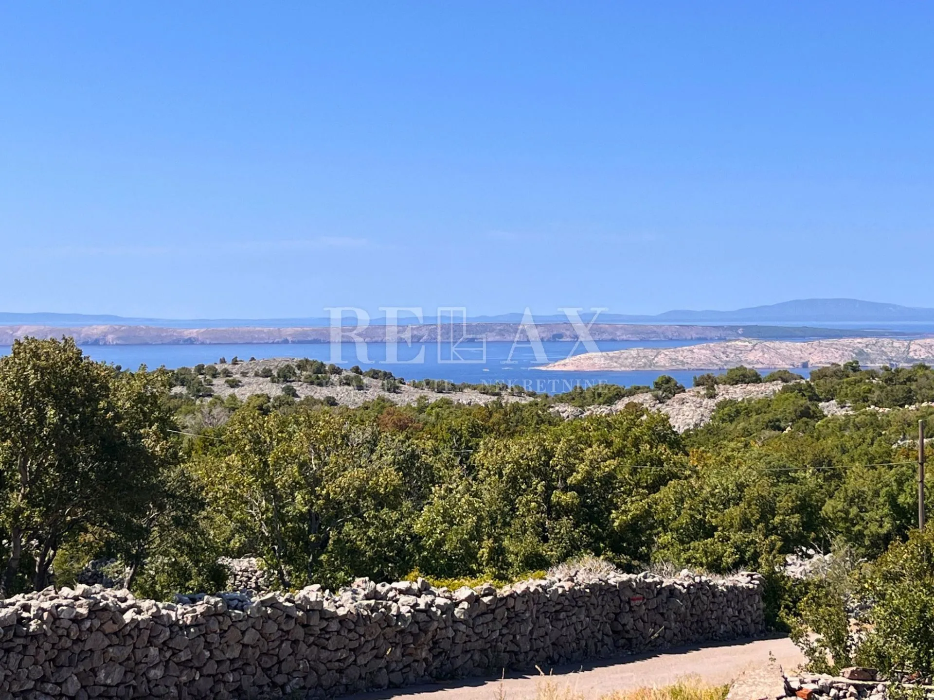 jablanac - kamena kuća s pogledom na more - slika 3