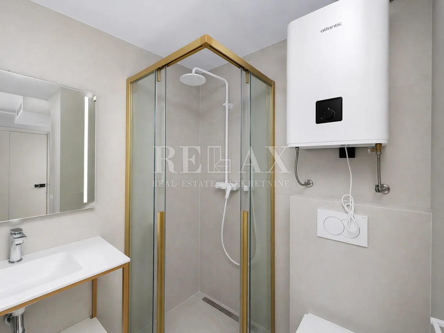 crikvenica - investicijski apartman u centru grada - slika 5