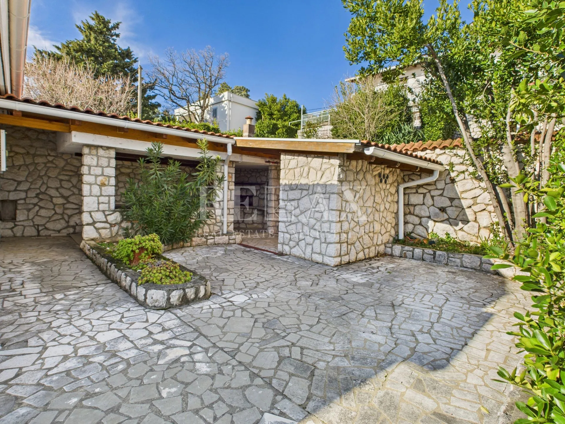 novi vinodolski - kuća u drugom redu do mora - slika 6
