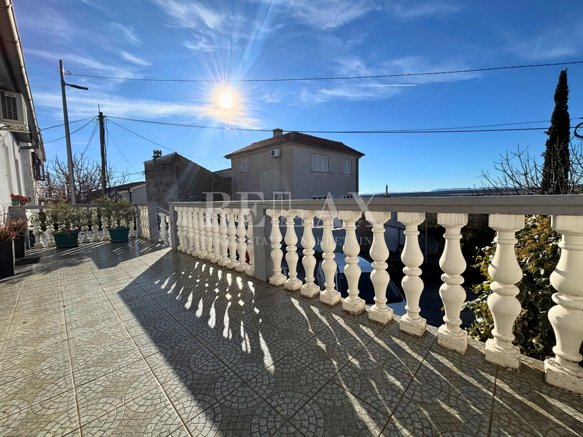 jadranovo - samostojeća kuća s 3 apartmana - slika 42