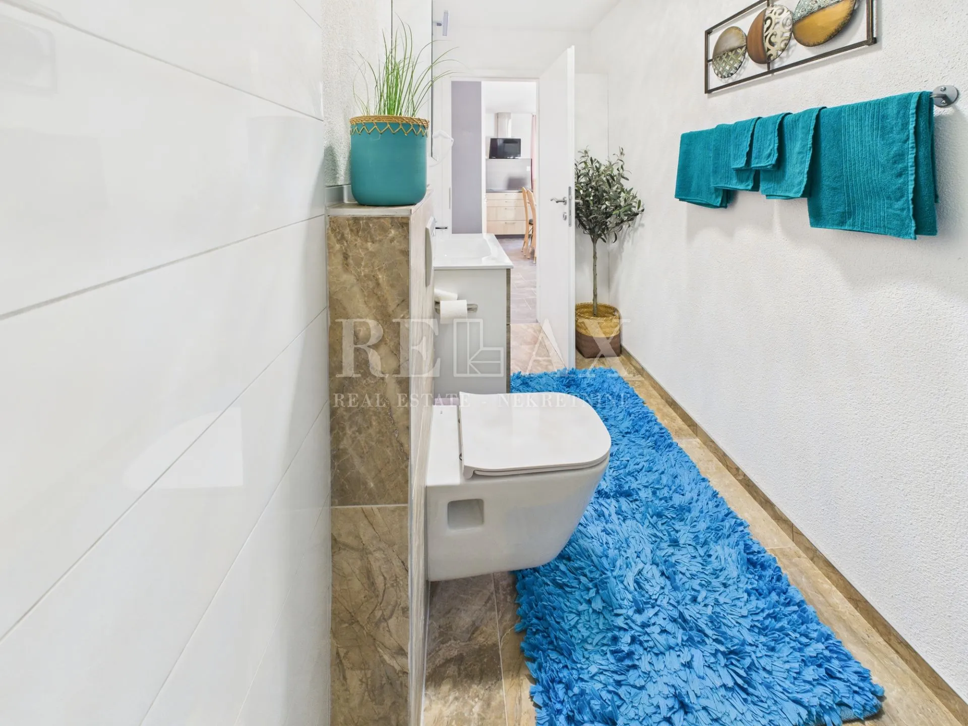 bribir - kuća s bazenom i tri apartmana - slika 16