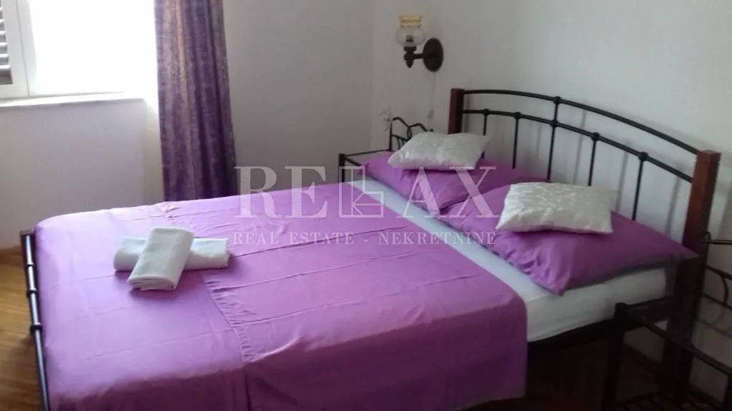 senj, sv. juraj - kuća pored plaže - slika 12