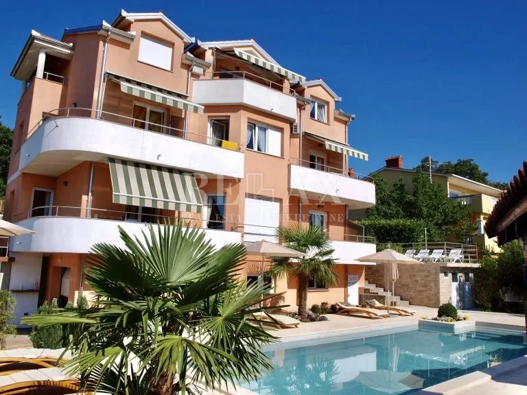 Oprić, Lovran - apartmanska vila sa bazenom - Oprić, Opatija