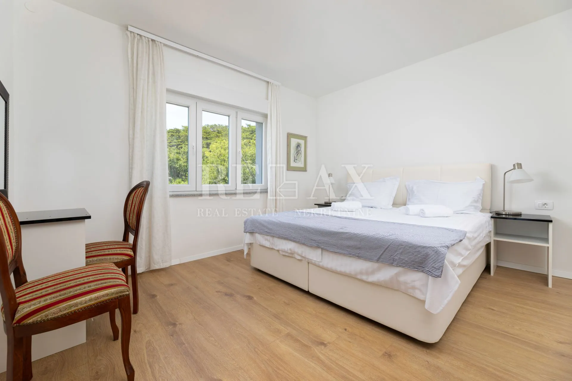 povile - vila s bazenom, nadomak mora - slika 22