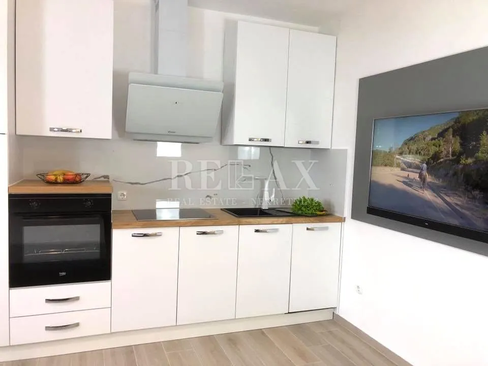 oprić, lovran - apartmanska vila sa bazenom - slika 8