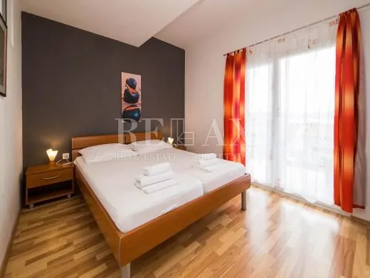 crikvenica,dramalj - kuća sa 7 apartmana - slika 30