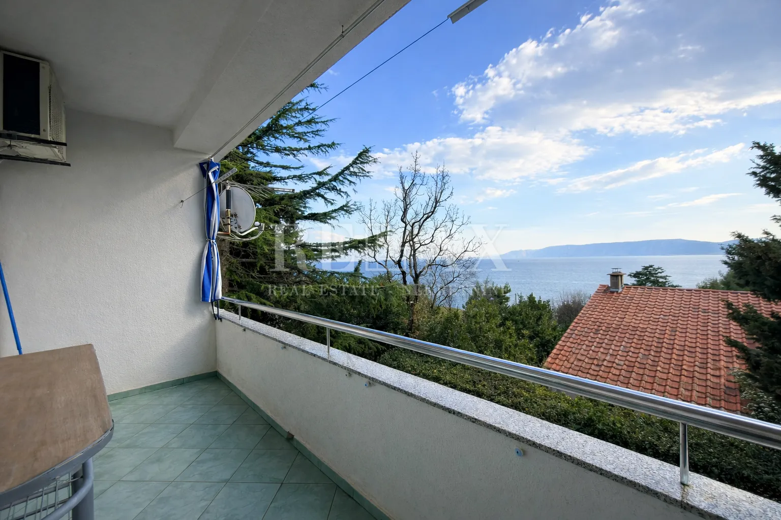 novi vinodolski - apartmanska kuća u drugom redu do mora - slika 7