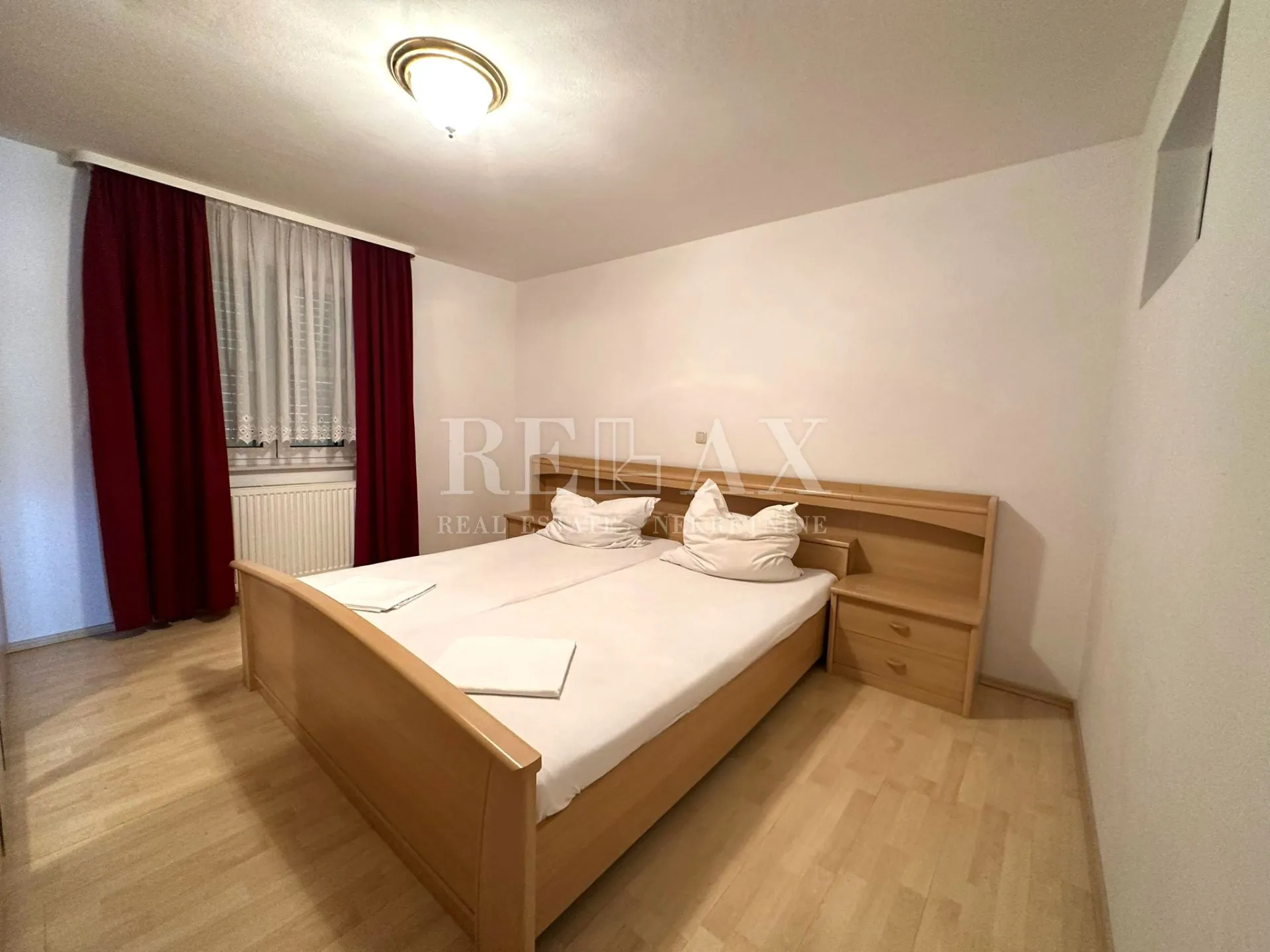 crikvenica- kuća u širem centru sa 7 apartmana - slika 49