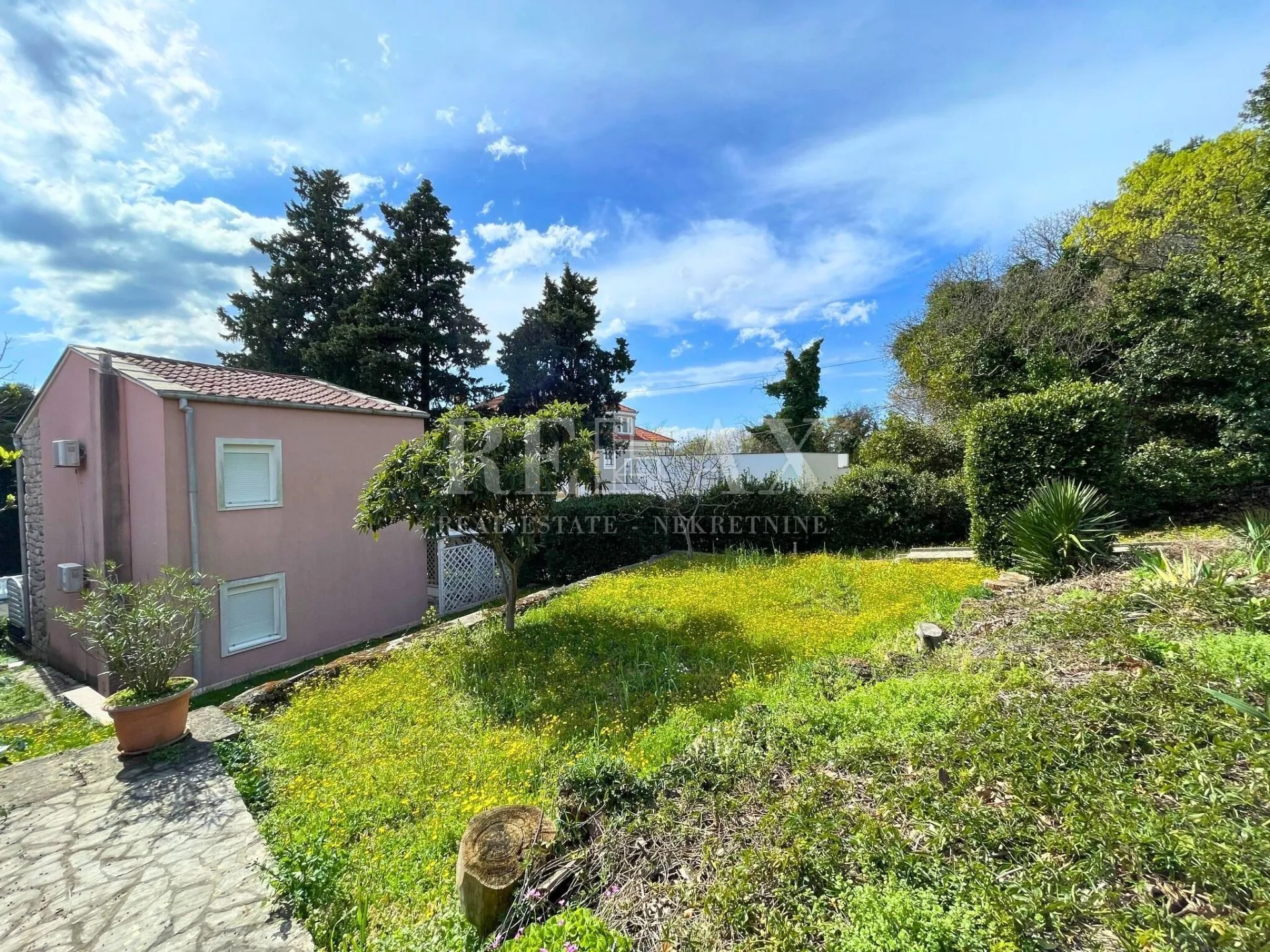 crikvenica - mediteranska vila s vrtom i gostinjskom kućom - slika 29
