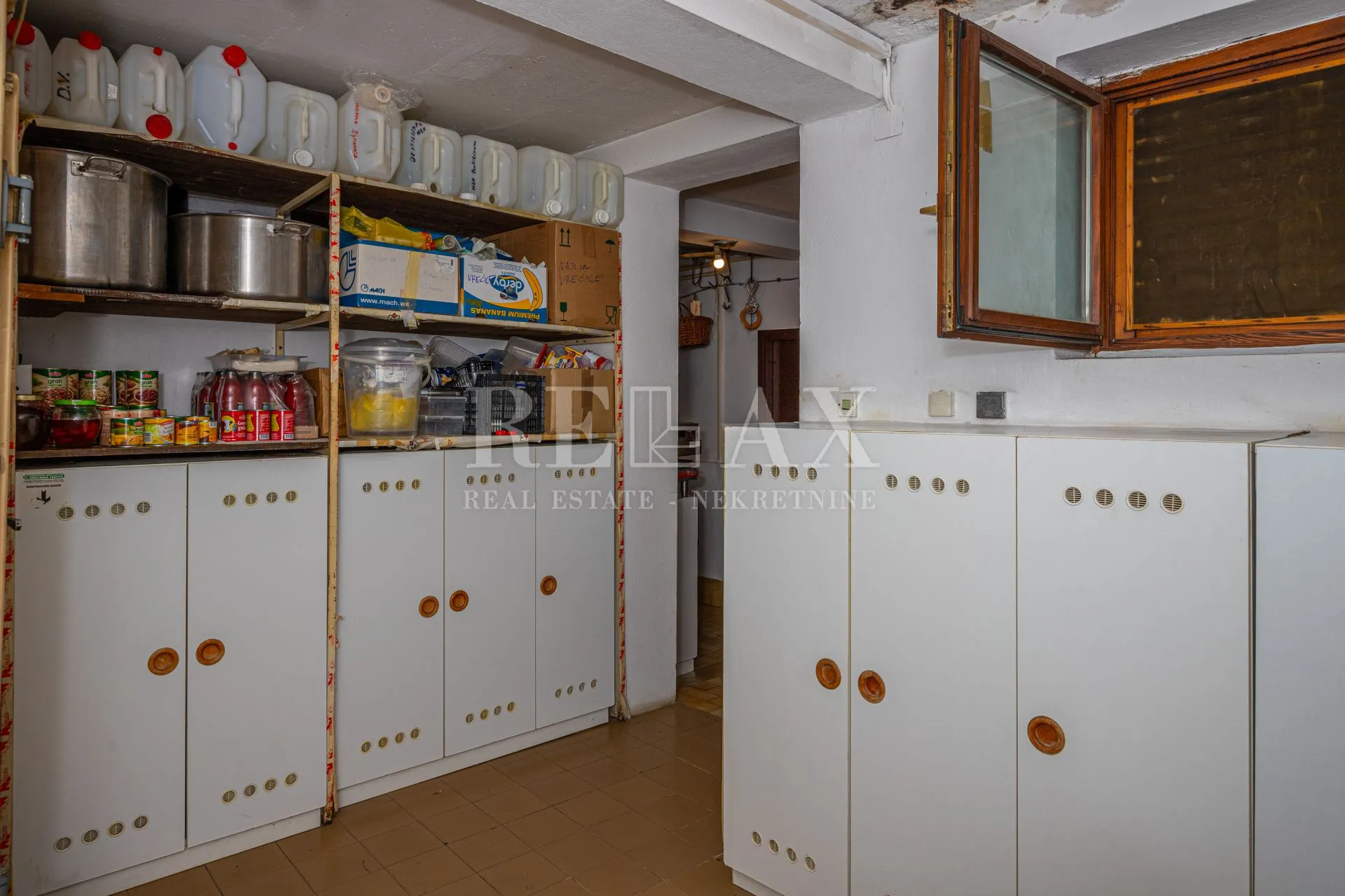 crikvenica - kuća s restoranom na top lokaciji - slika 92