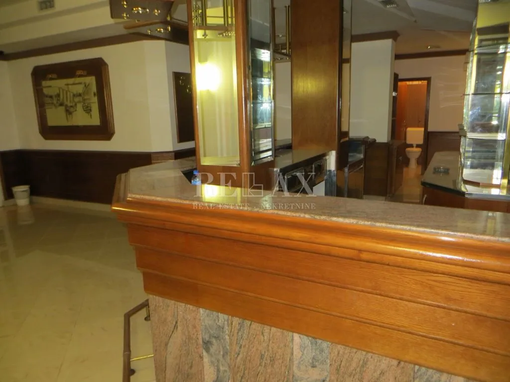 crikvenica - restoran sa lijepom terasom - slika 10