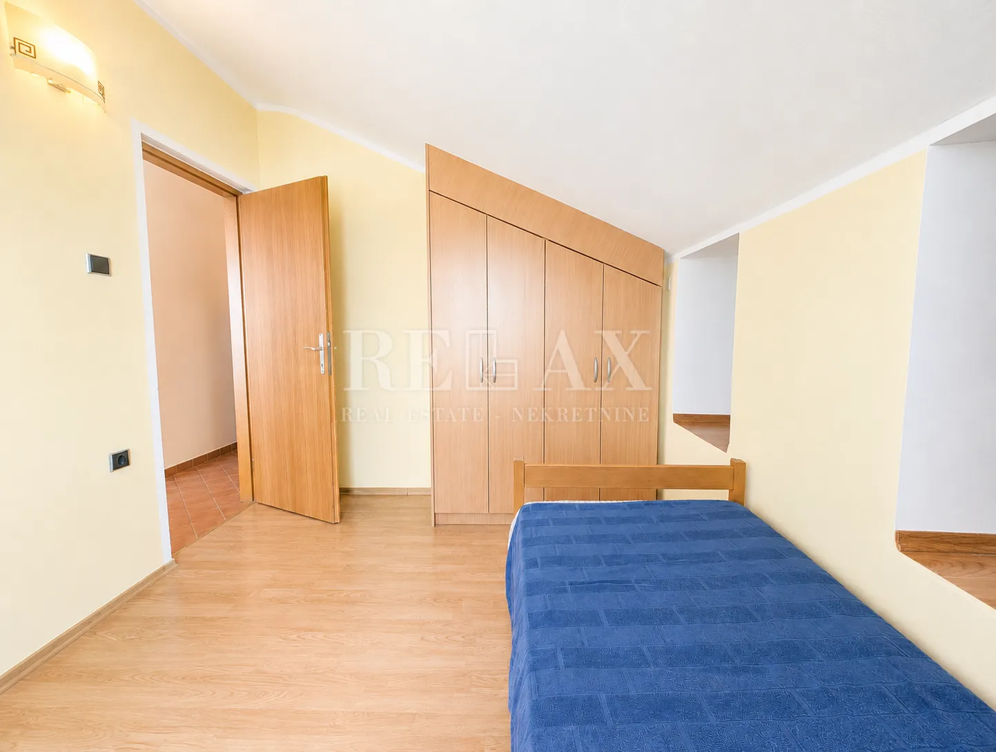 selce - dvosobni stan s pogledom na more - slika 13