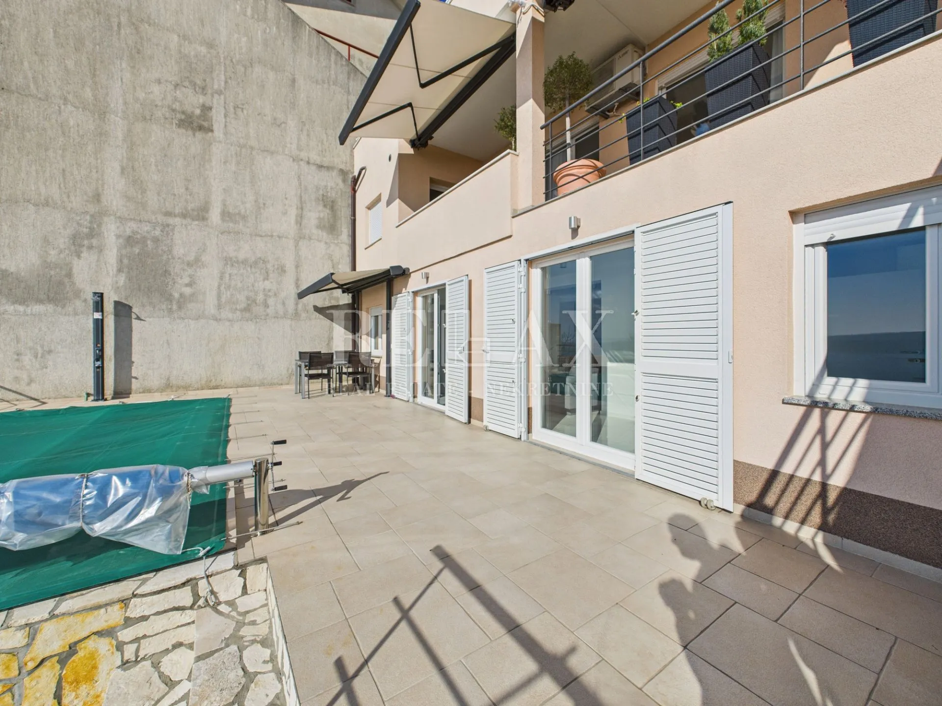 crikvenica - luksuzna kuća s bazenom - slika 32