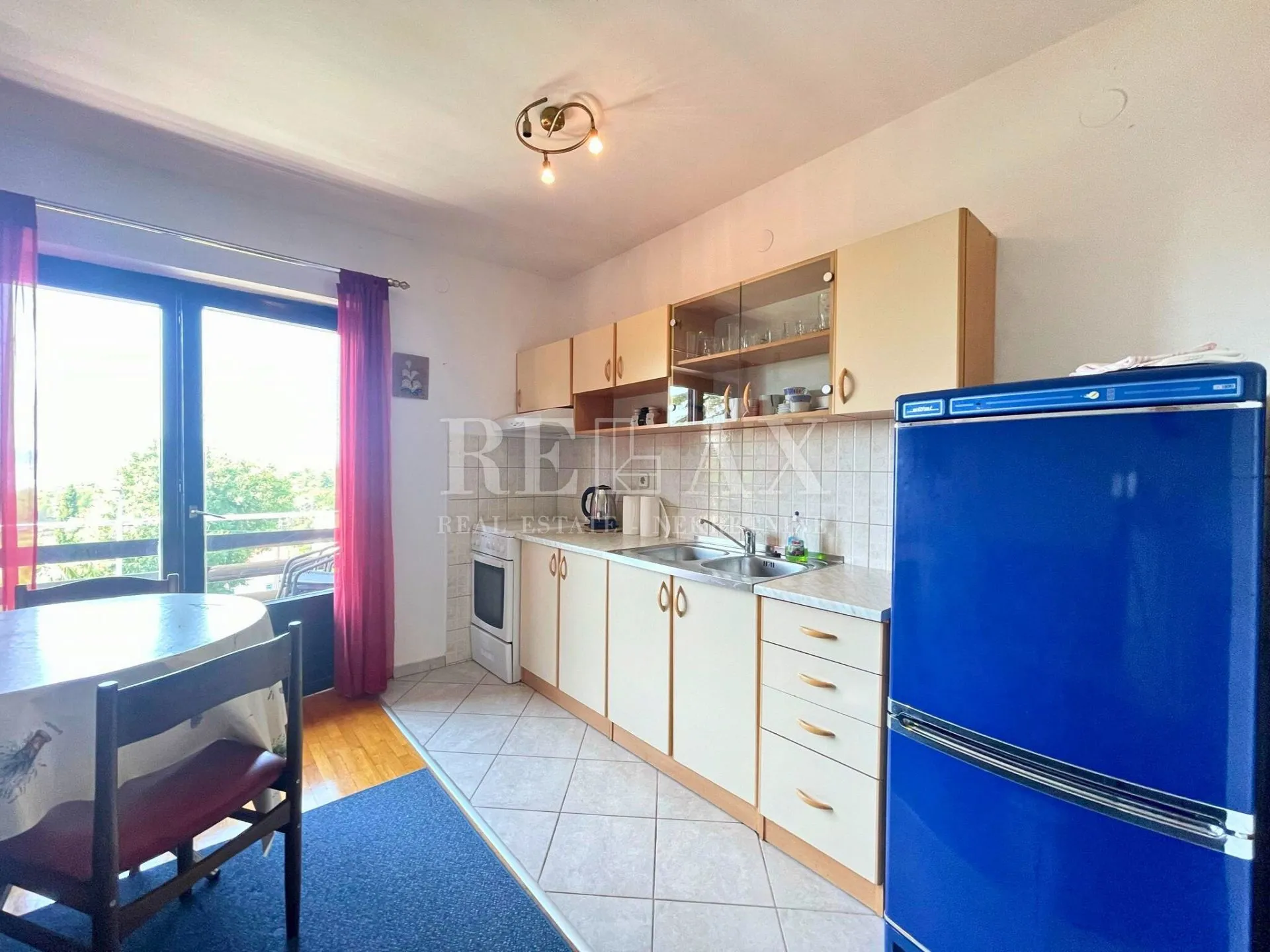 Dramalj - kuća sa 4 apartmana, 150 m od mora - Dramalj, Crikvenica