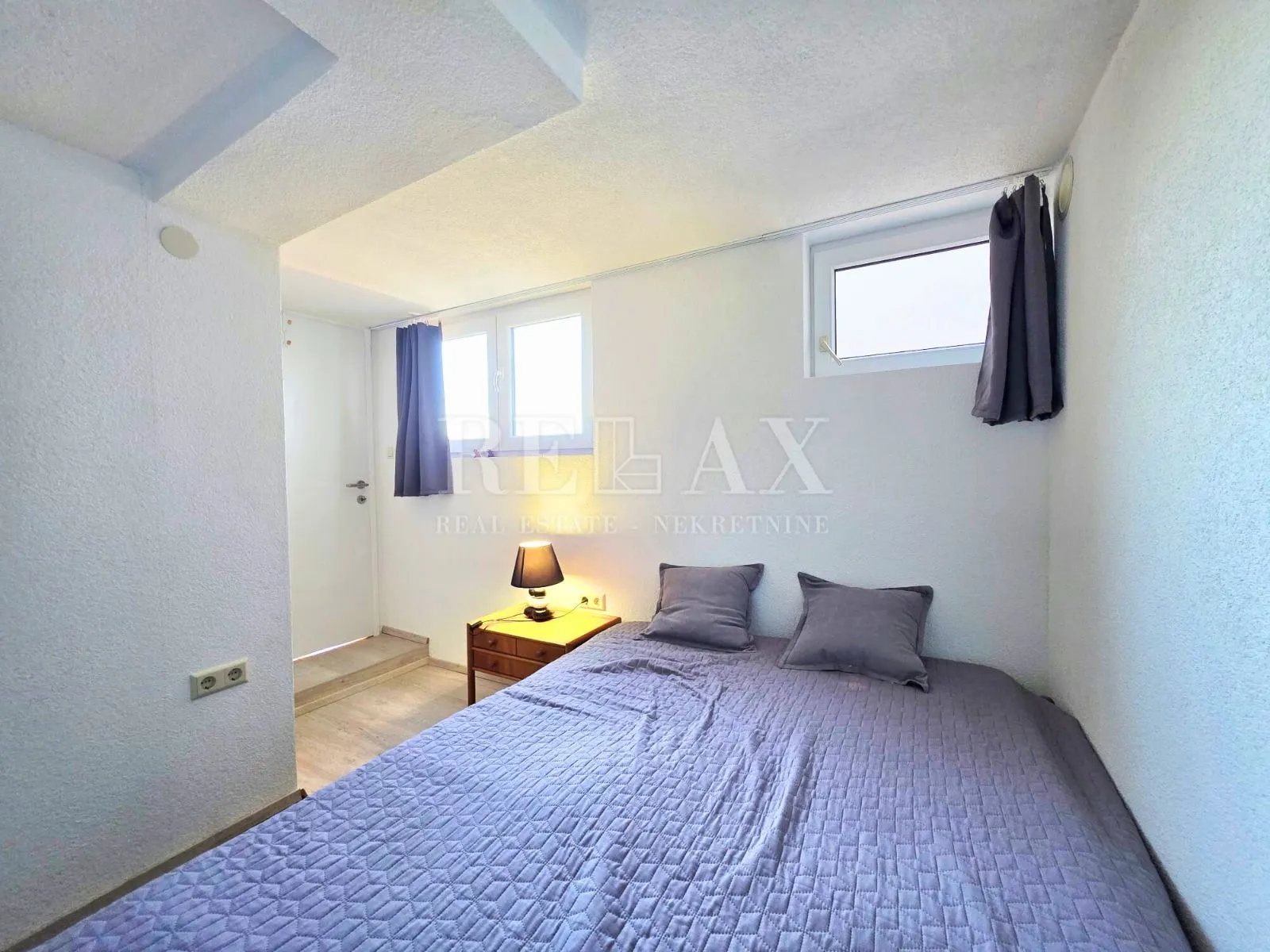 crikvenica - kuća s 2 stana, 180 m od plaže - slika 8