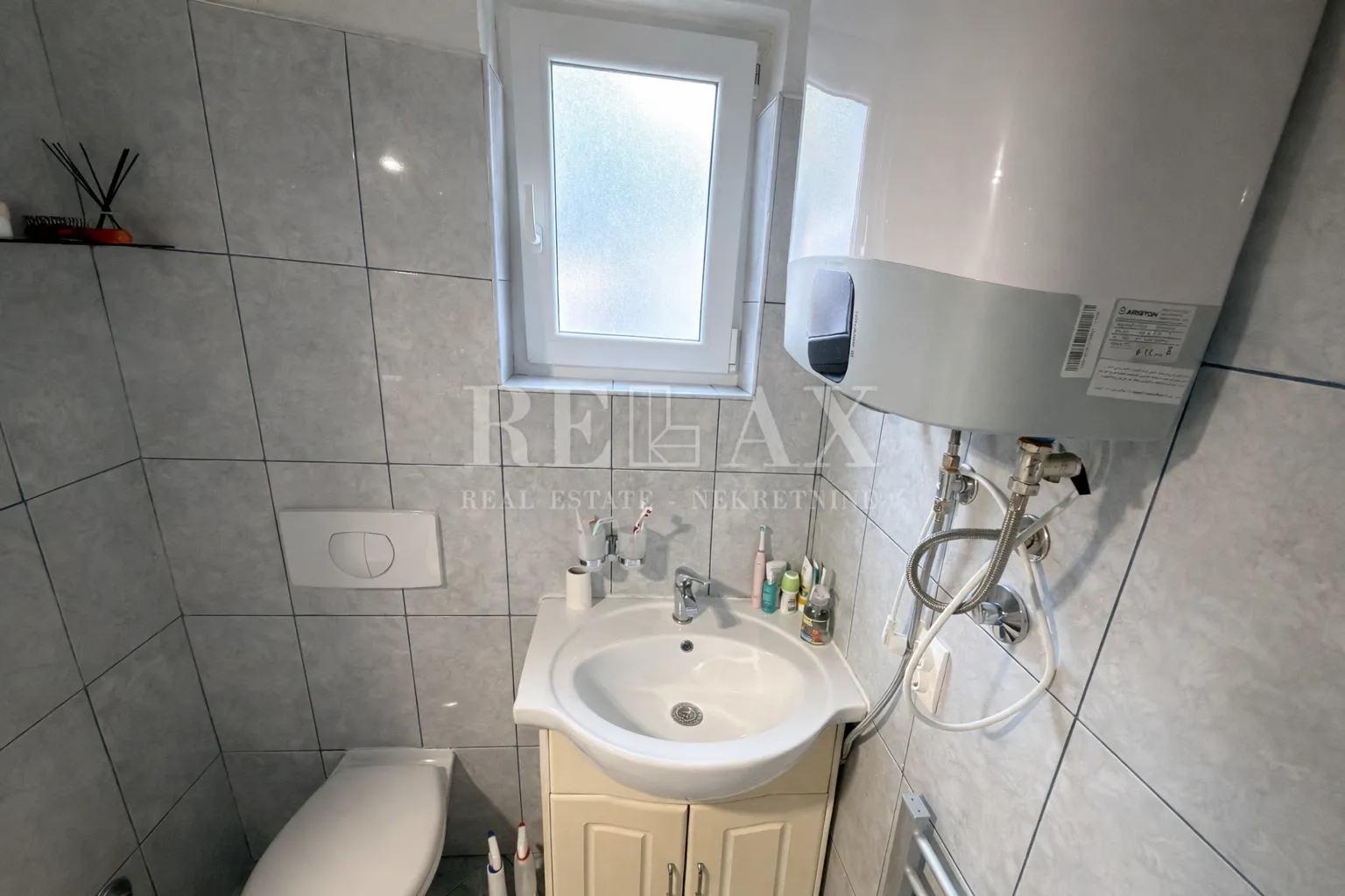 novi vinodolski - apartmanska kuća u drugom redu do mora - slika 20